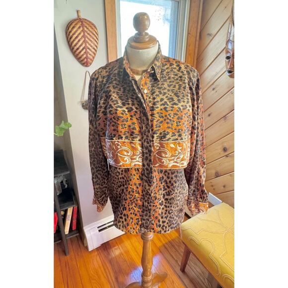 Vintage 1980’s Leopard Print Blouse Button Up - Picture 1 of 9